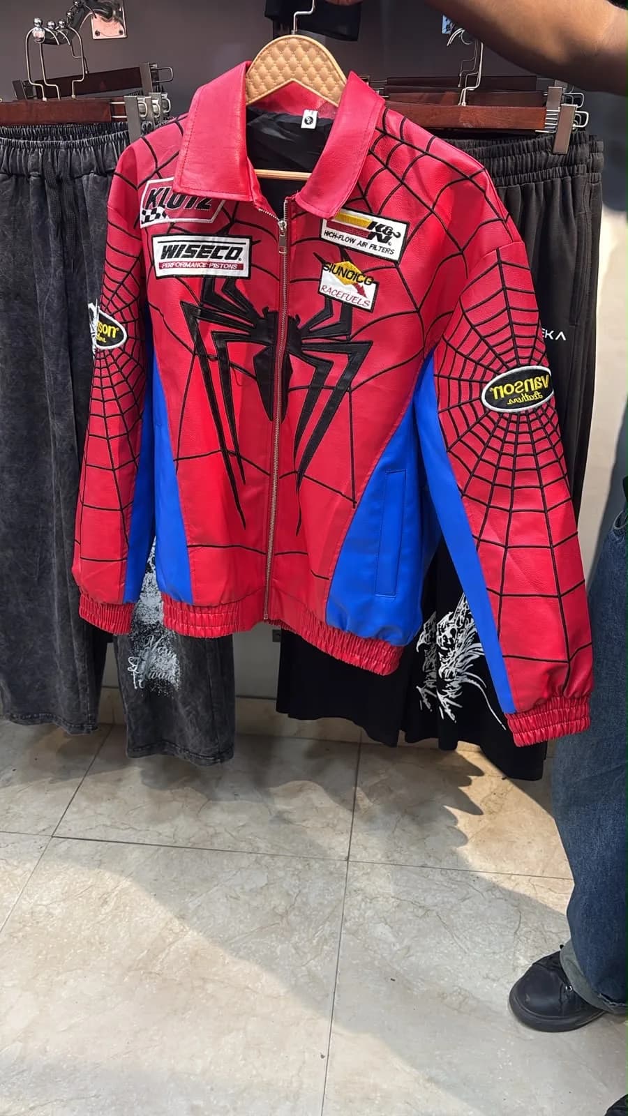 Spiderman in NO COLOUR